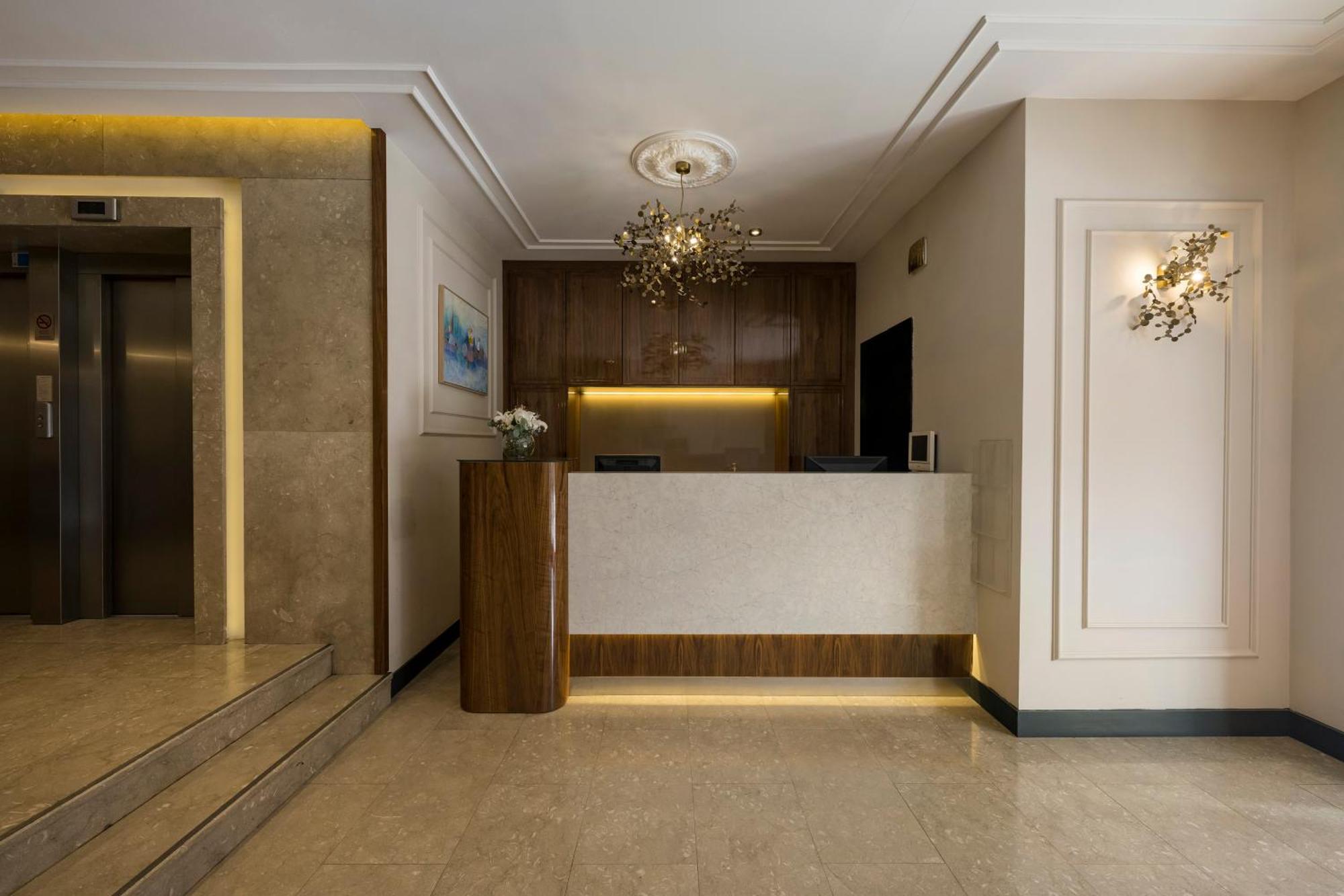 Continental Hotel Pera Istanbul Exteriör bild