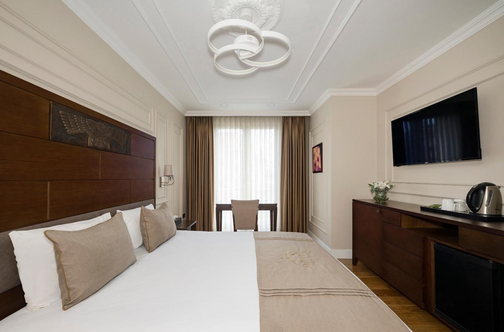 Continental Hotel Pera Istanbul Rum bild