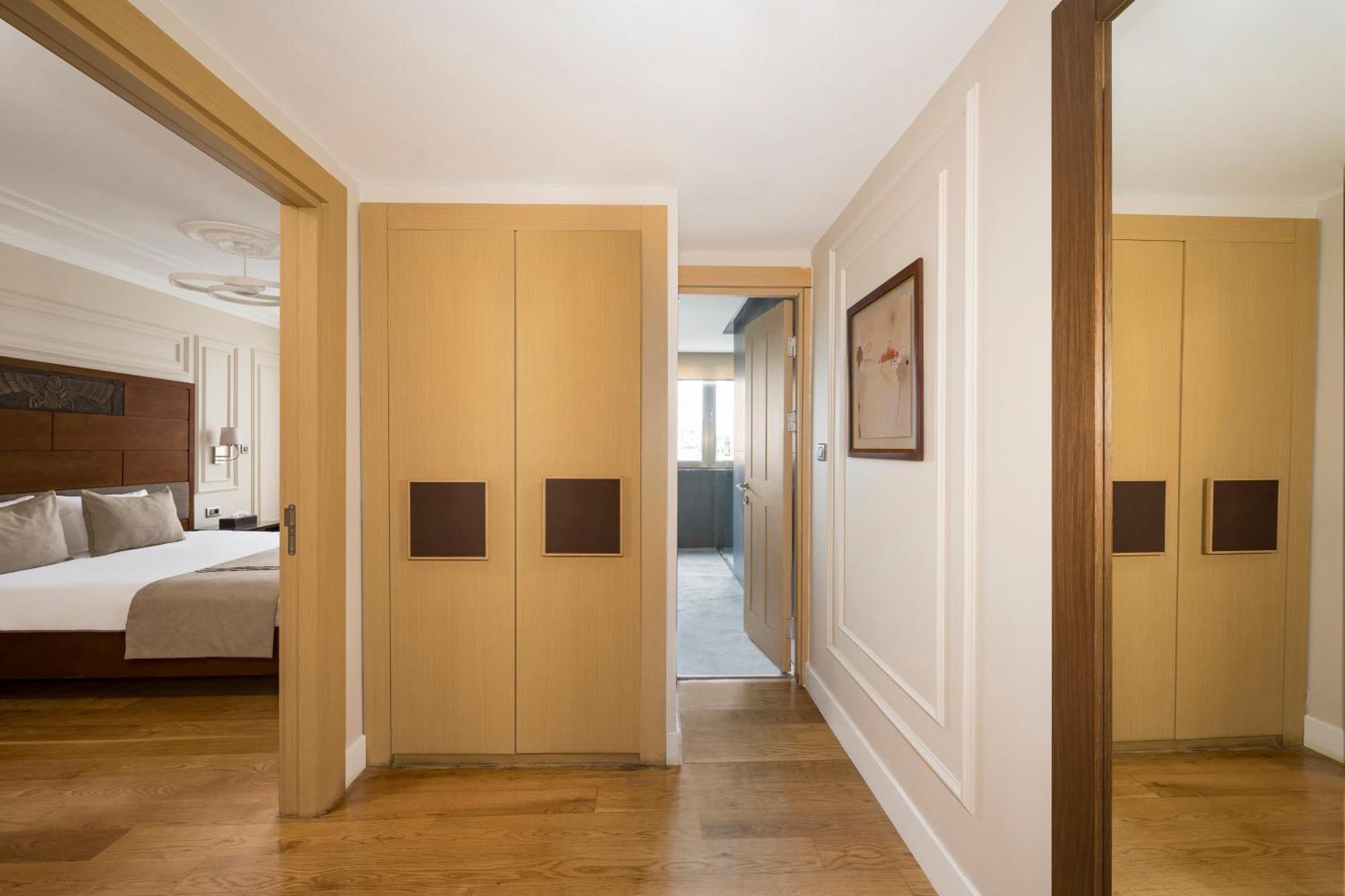 Continental Hotel Pera Istanbul Rum bild