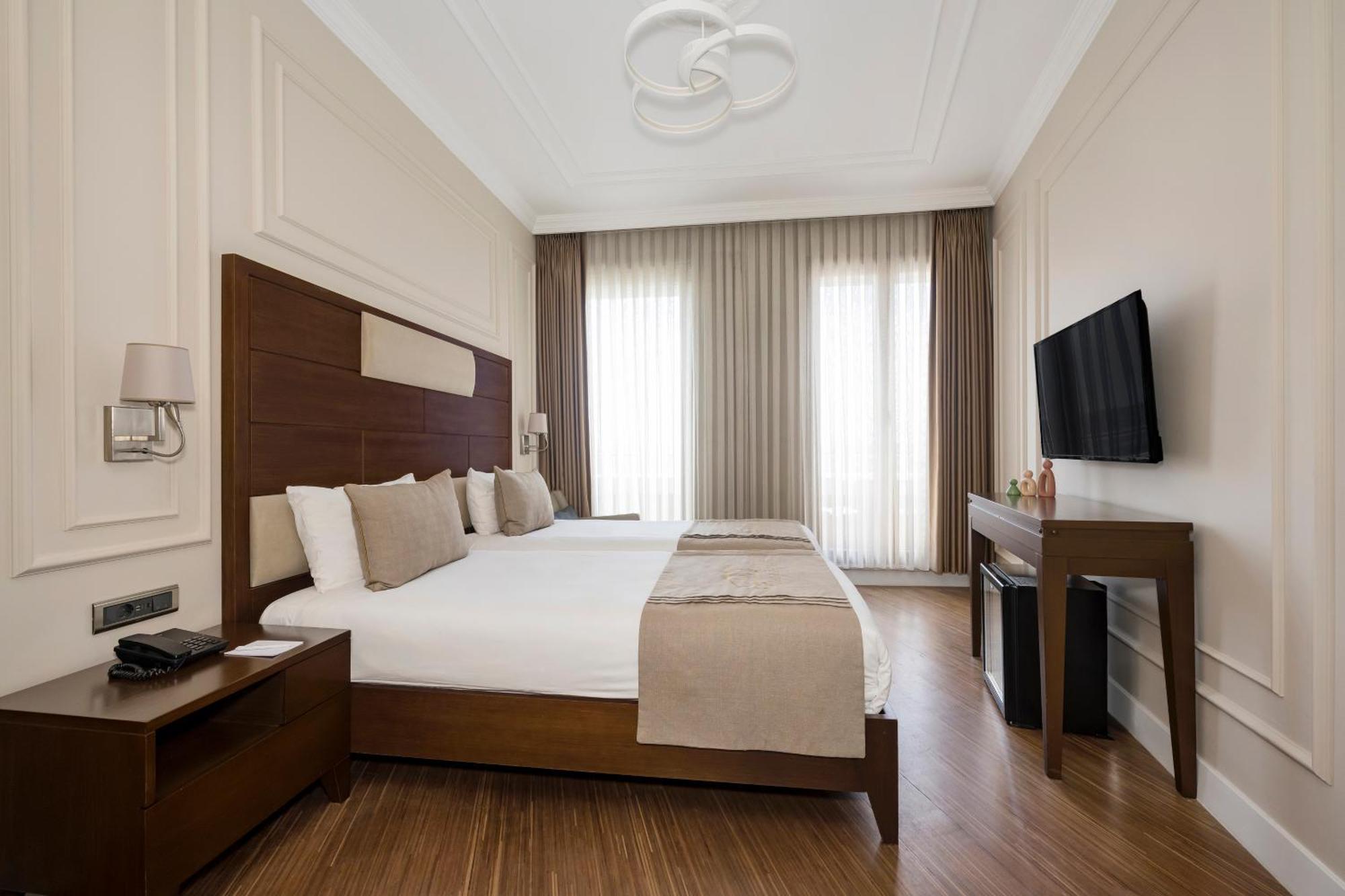 Continental Hotel Pera Istanbul Rum bild